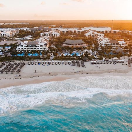 Hard Rock Hotel&Casino Punta Cana - All Inclusive Esterno foto Aerial view of the resort